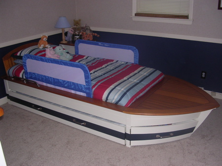 Boat bed